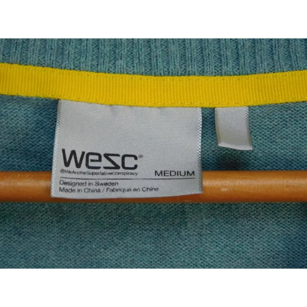 WESC Knitted Long Sleeve Sweater Cardigan Mens M Blue Skateboard Sweden